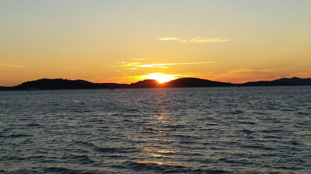 Apartment Stana Sibenik Bagian luar foto