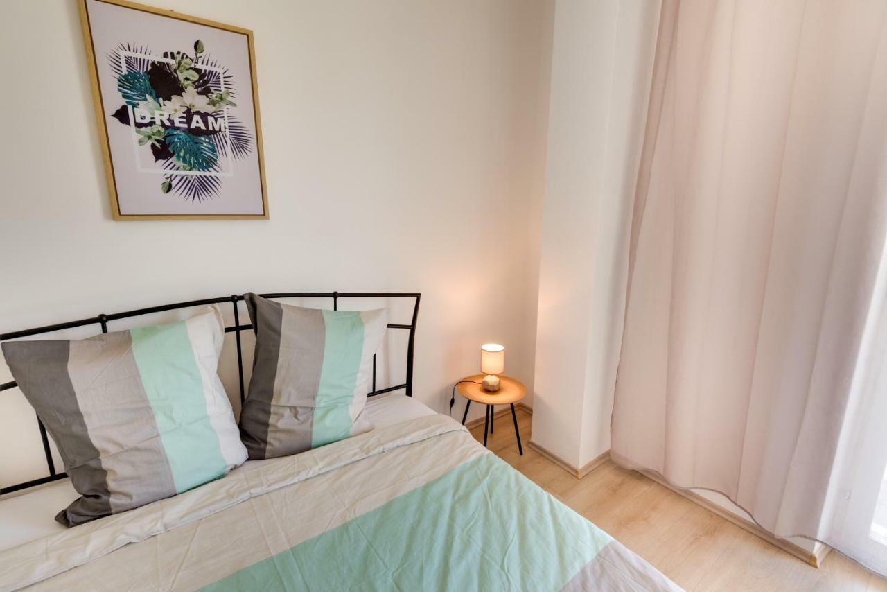 Apartment Stana Sibenik Bagian luar foto