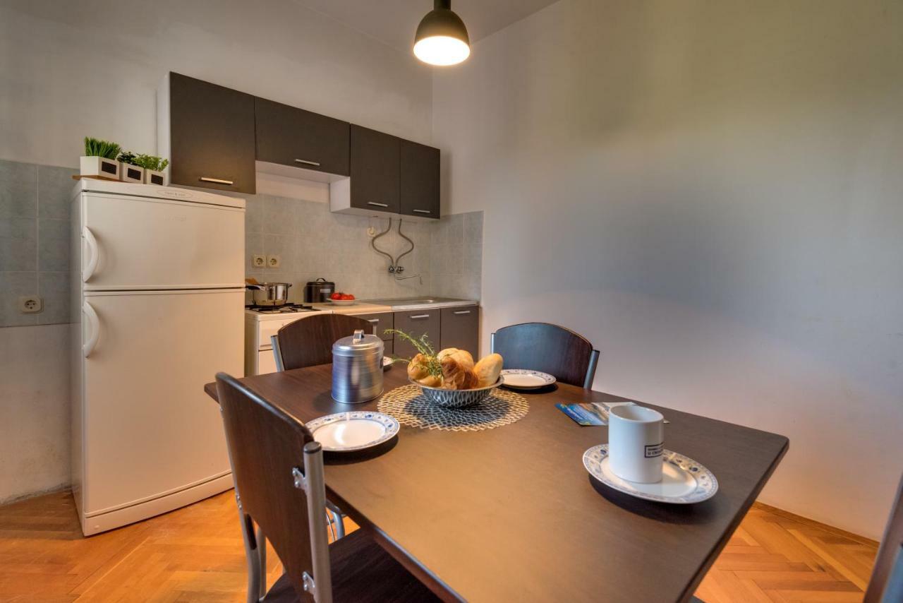 Apartment Stana Sibenik Bagian luar foto