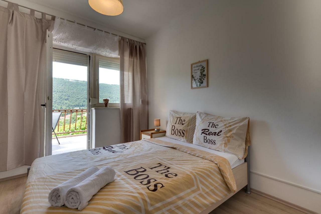 Apartment Stana Sibenik Bagian luar foto